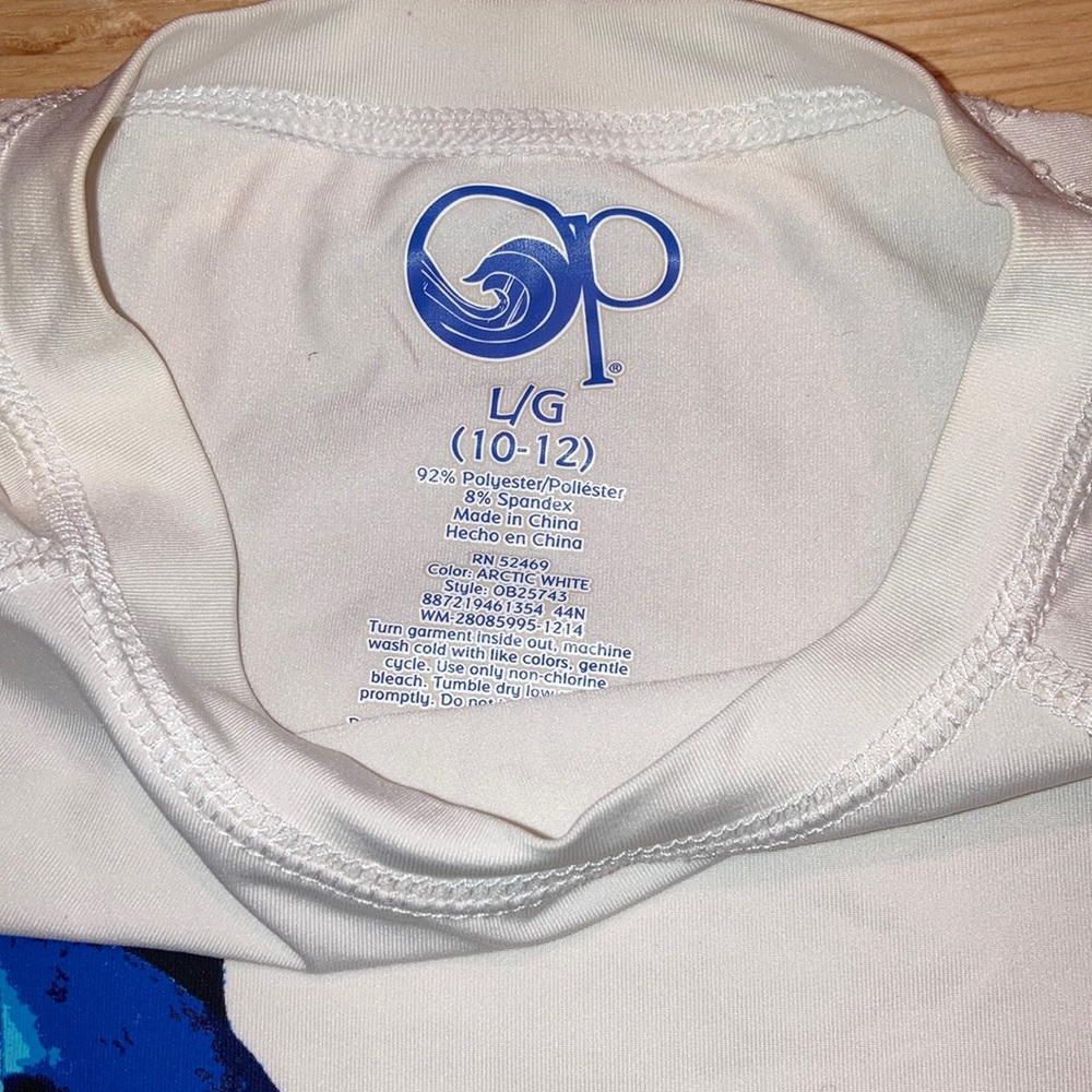 Long Sleeve Protective Sun Surf Shirt White Rash Guard Blue Shark Print OP 10 12 - Picture 4 of 6